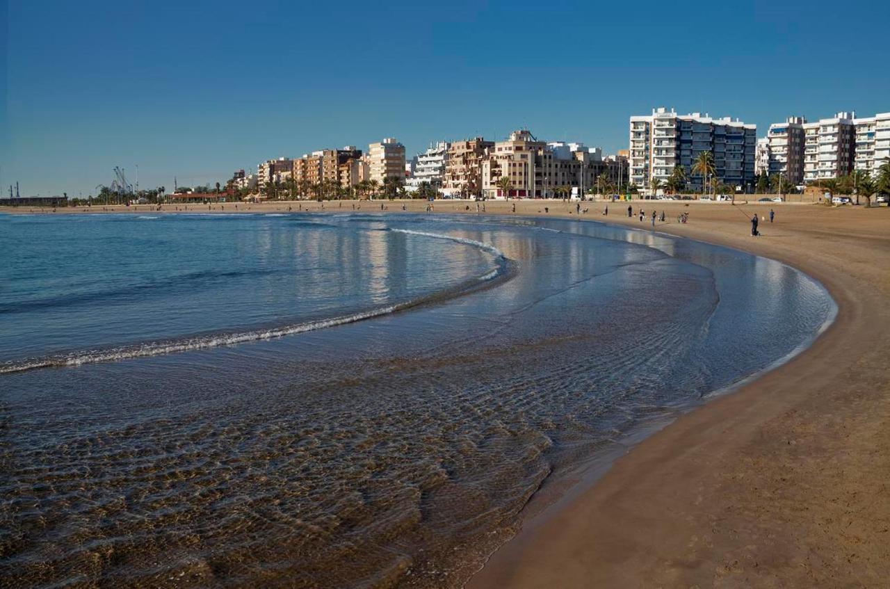 Uim Mediterraneo Poeta 4 Wifi Sagunto エクステリア 写真